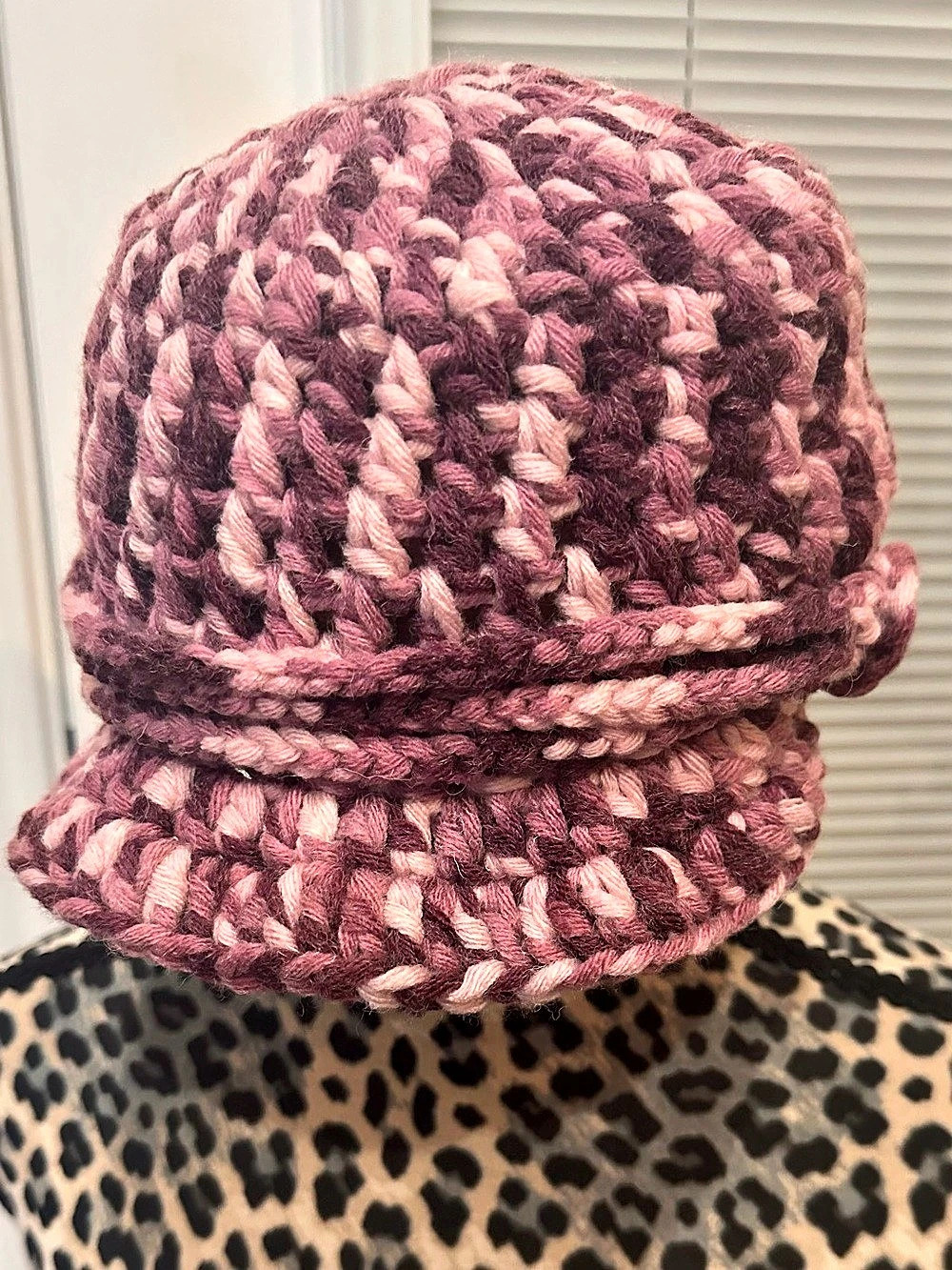 Pink & Purple Knit Newsboy Hat Like New